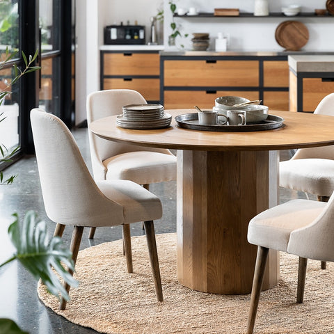 Chicago Round Dining Table With Round Base